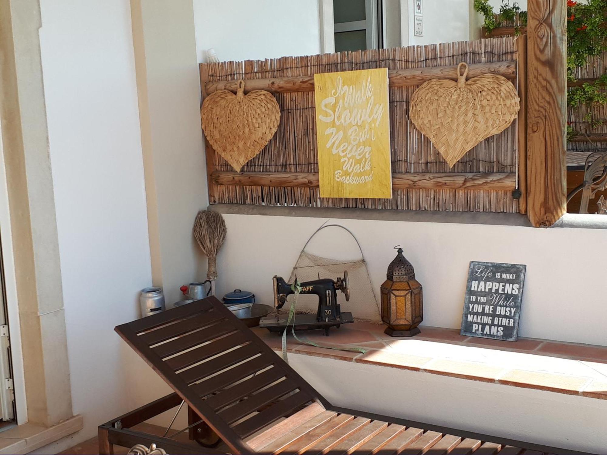 Retiro Da Janela Bed & Breakfast Boliqueime Rom bilde
